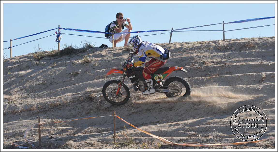 1den_2005.jpg