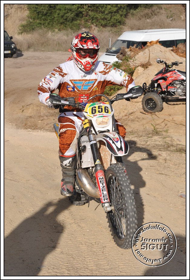 2den_0471.jpg